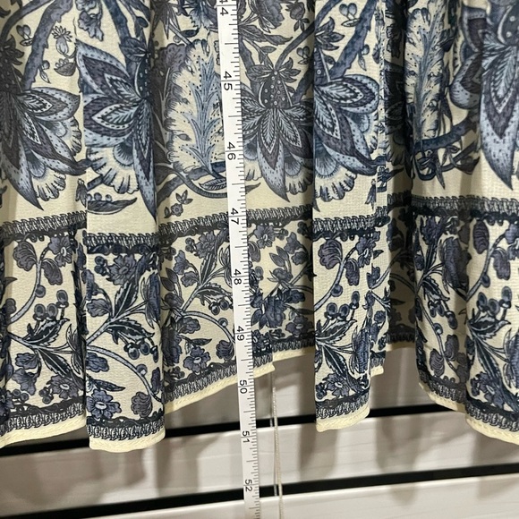 Max Studio London Antique Blue Floral Dress. Size L - Picture 7 of 9